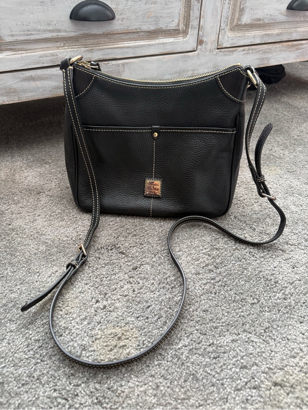Dooney & Bourke Classic Black Leather Crossbody Bag with Contrast Stitching